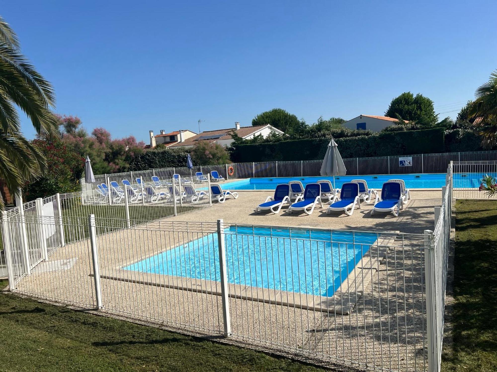 Les Amareyeurs - Ile D'Oleron - Maison Classee 3 Etoiles Avec Piscine - Clim - Velos Le Chateau d'Oleron Bagian luar foto